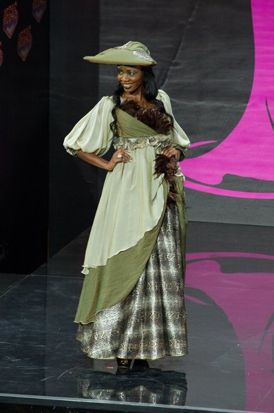 Miss Namibia, Miss Universe 2013, Black Models