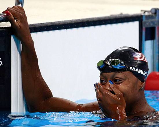 Olympic Swimmer Simone Manuel Becomes The First African American Woman